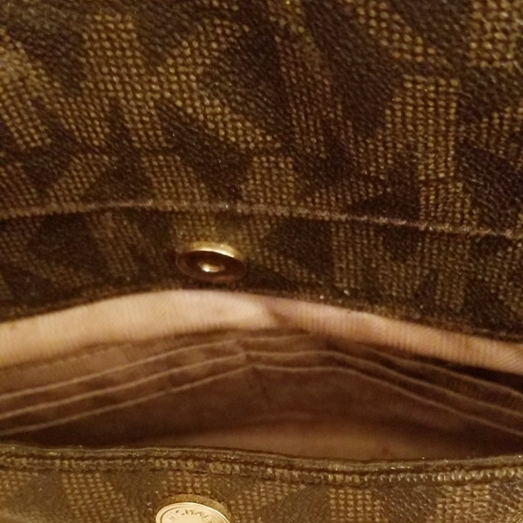 MICHAEL KORS JET SET BLUE/BROWN SIGNATURE TOTE EUC - Picture 6 of 8